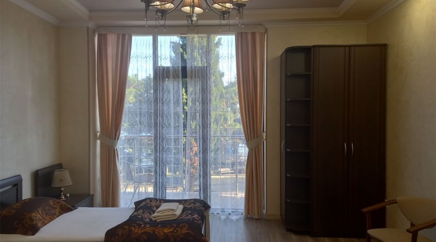 Комфорт Плюс 2-местный 1-комнатный с видом на море 2 этаж