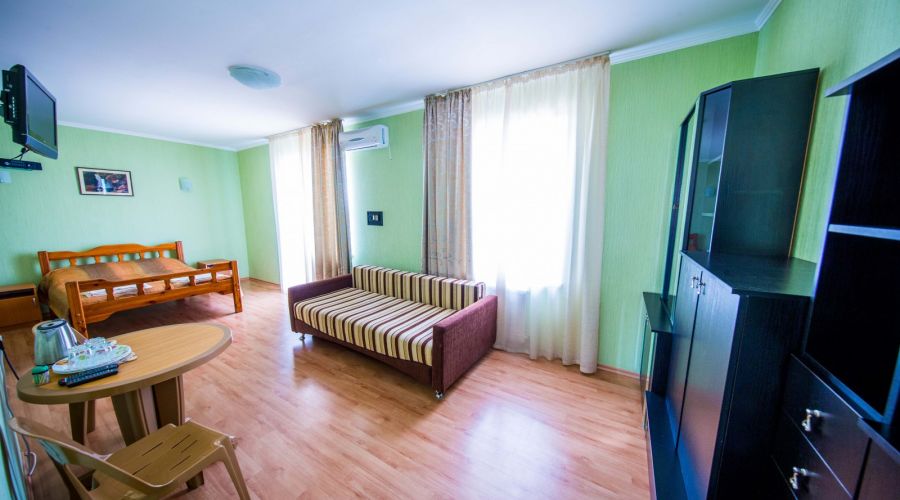 Семейный 4-местный