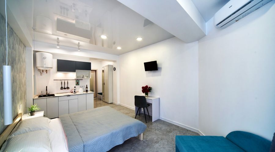 Апартаменты Standard Плюс 2-местный 1-комнатный (вид на бассейн)