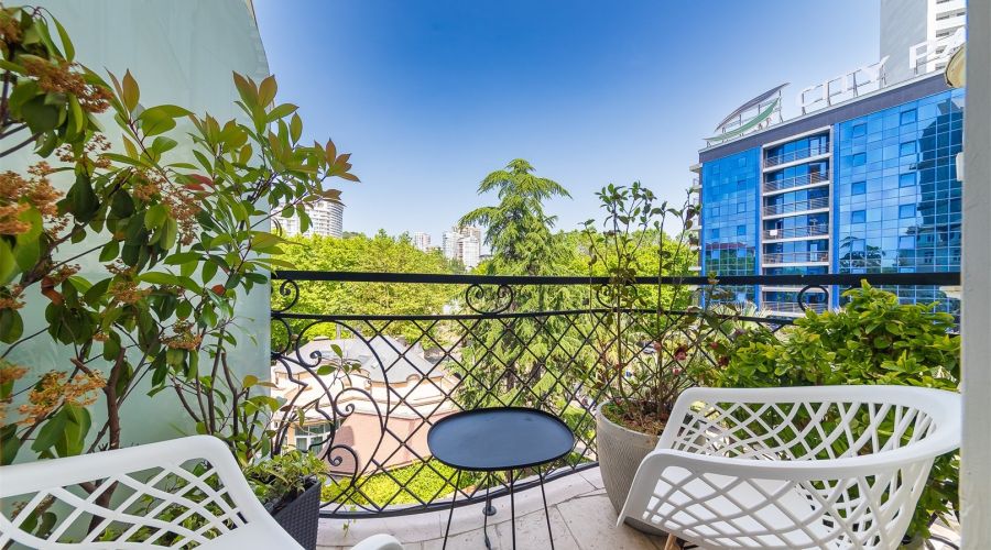 Студия 3-местная с балконом