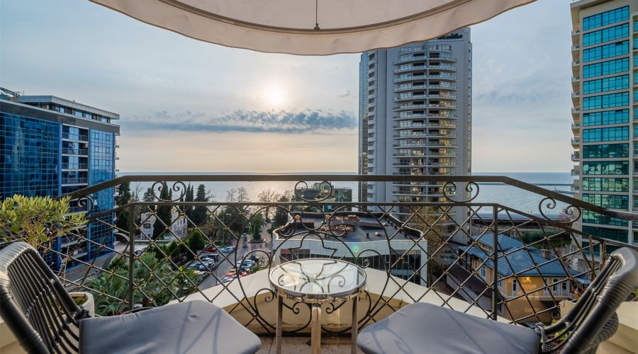 Студия 3-местная с балконом