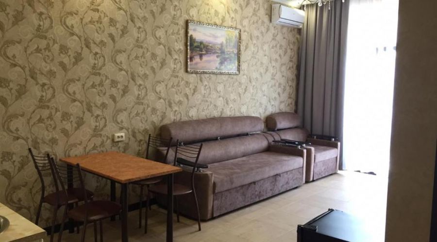 Люкс 5-местный 2-комн с кухней