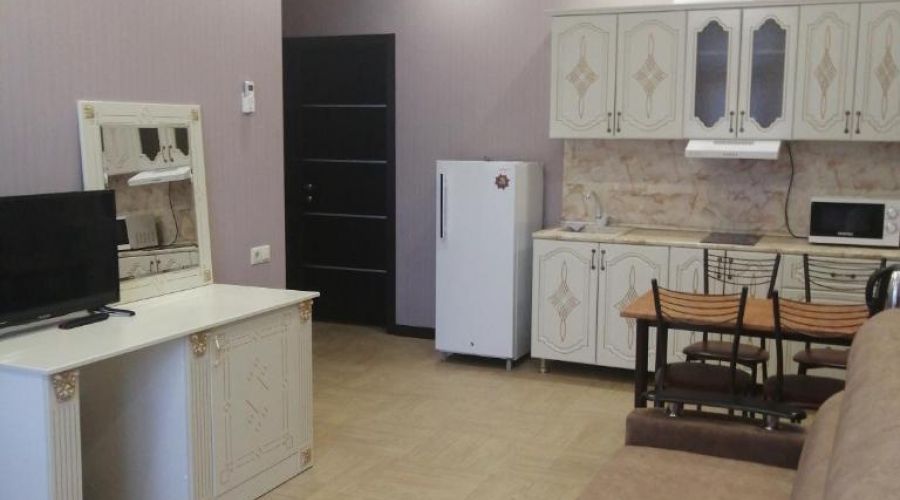 Люкс 5-местный 2-комн с кухней