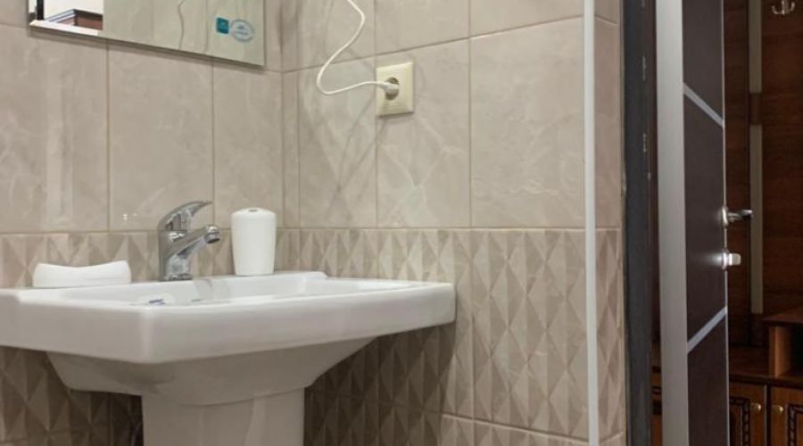 Люкс 5-местный 2-комн с кухней