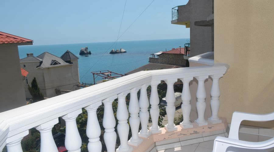 Люкс 3-местный 2-комнатный