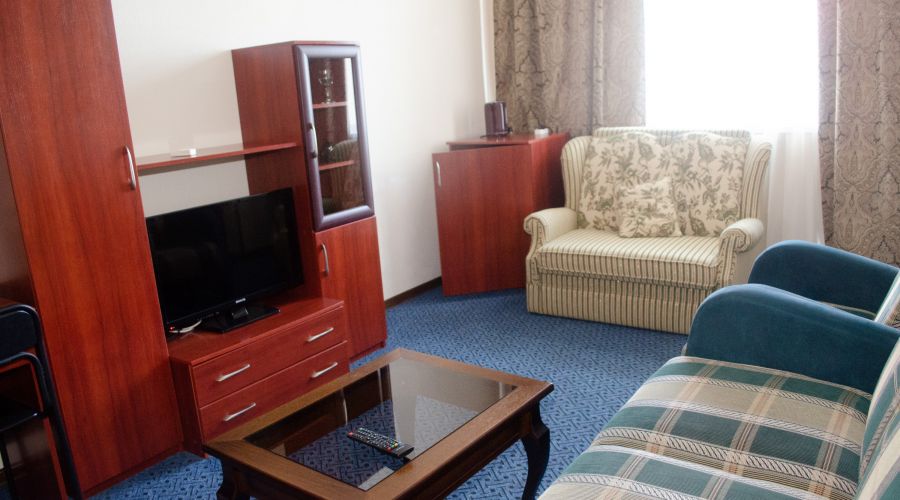 Люкс 3-местный 2-комнатный