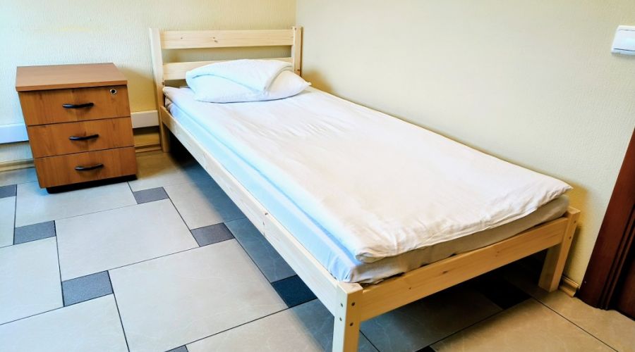 Номер 1-местный