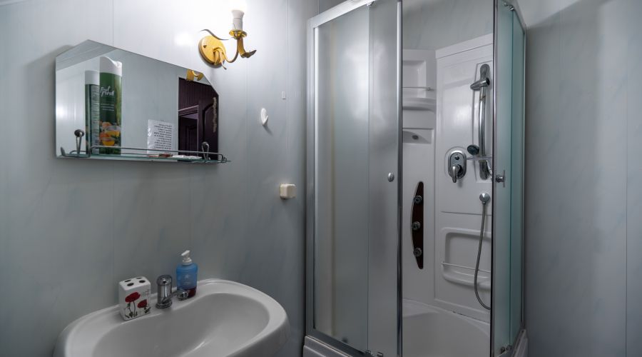 Стандарт 2-местный Стандарт Мансарда +