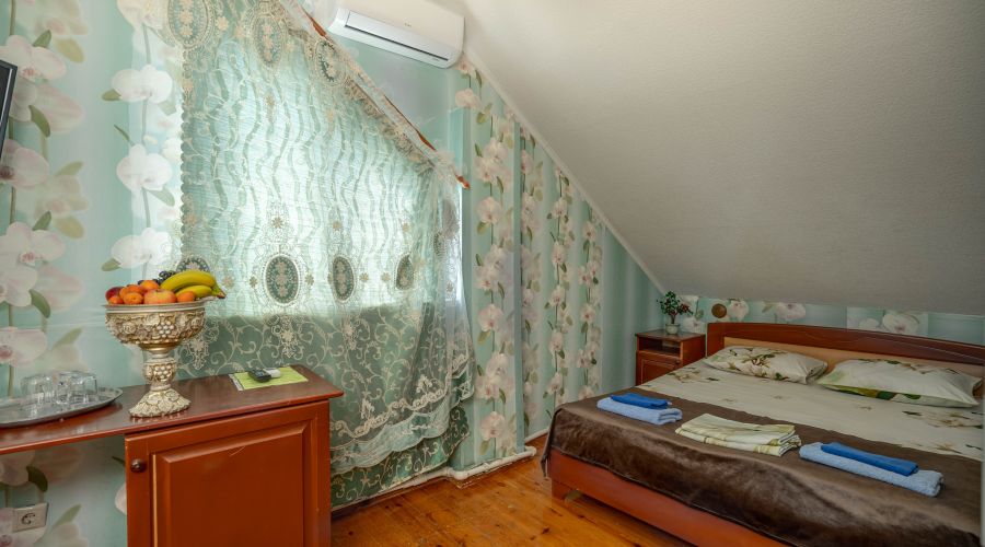 Мансарда Мансарда 3-местный