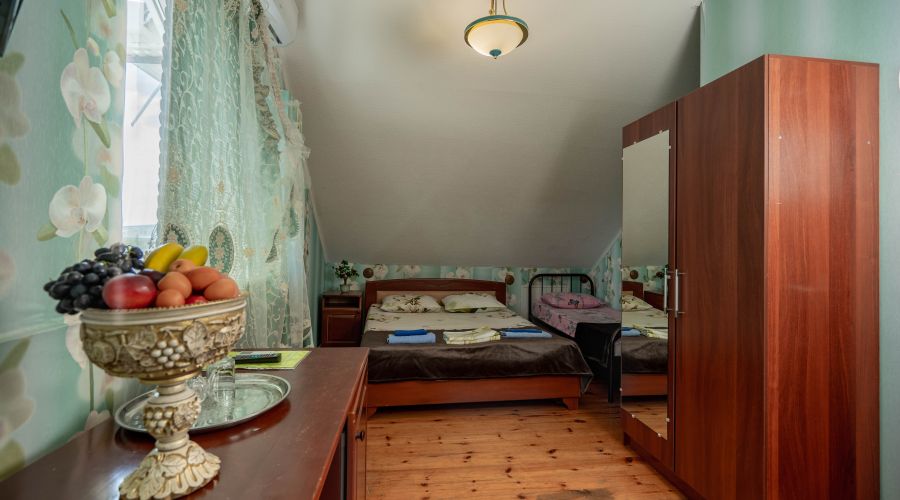 Мансарда Мансарда 3-местный