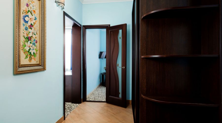 Люкс 4-местный Люкс 44 с двумя креслами