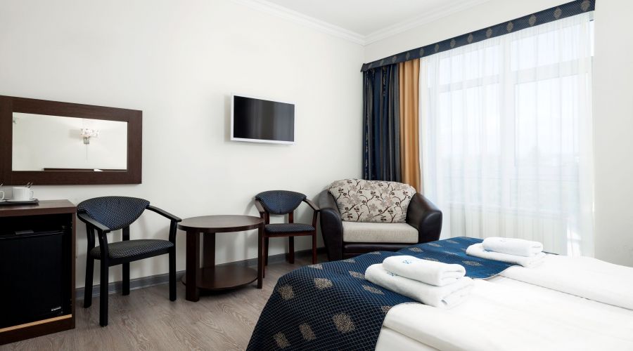 Номер 3-местный номер 67, вид на горы