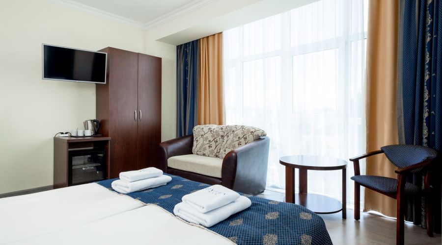 Номер 3-местный номер 62, вид на реку и горы