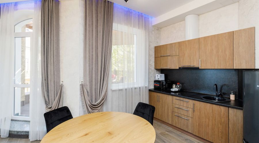 Апартаменты 2-местный 2-комнатный с видом на море