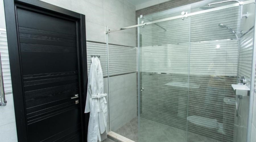 Люкс 2-местный 2-комнатный (3 этаж)