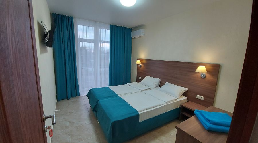 Делюкс Делюкс 5-местный