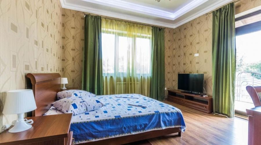 Полулюкс 3-местный