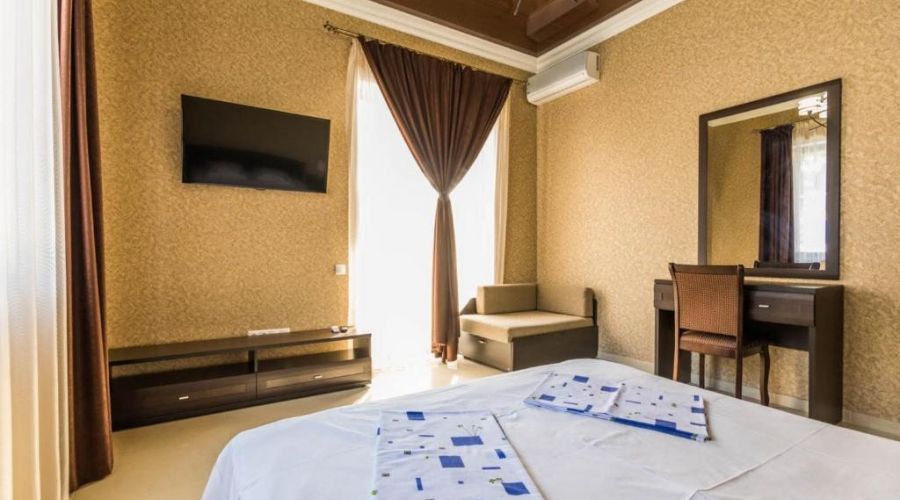 Полулюкс 3-местный