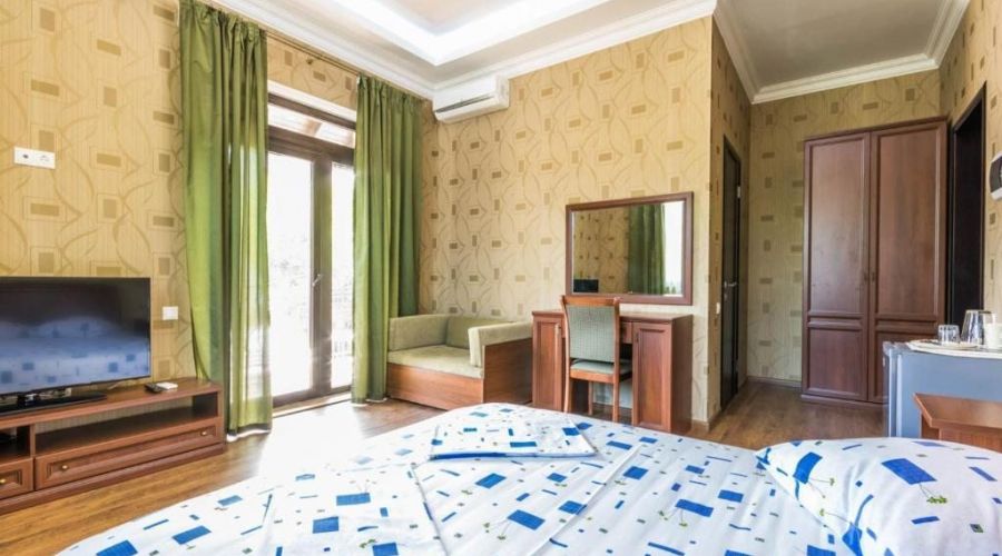 Полулюкс 3-местный