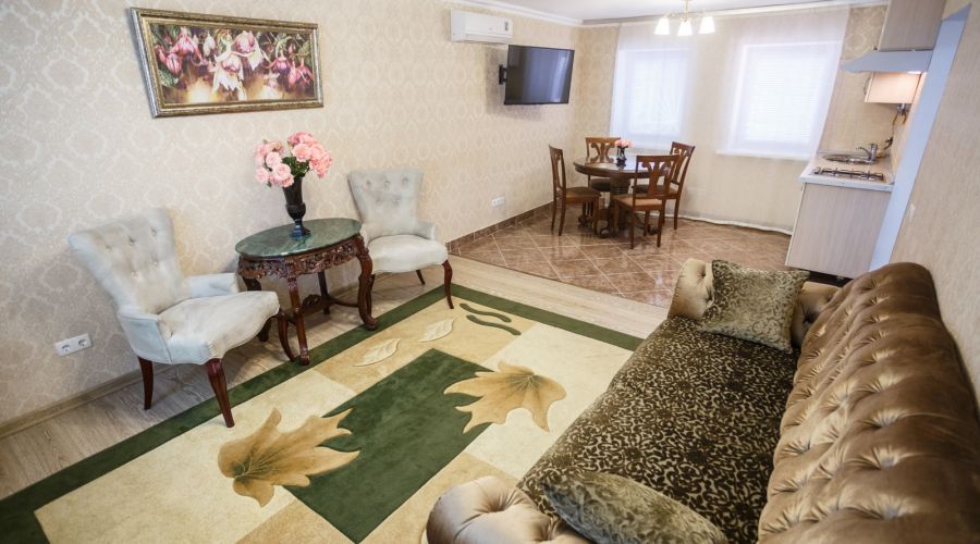 Семейный 4-местный 2-комнатный с кухней