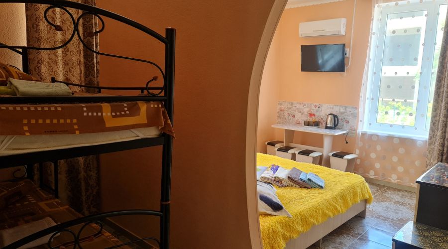 Стандарт 4-местный 1-комнатный без балкона