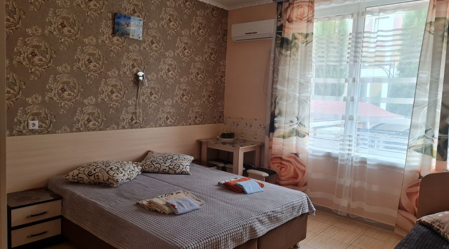 Стандарт 3-местный 1-комнатный без балкона