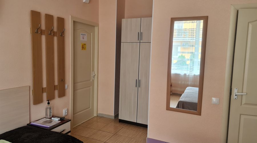 Стандарт 3-местный 1-комнатный без балкона