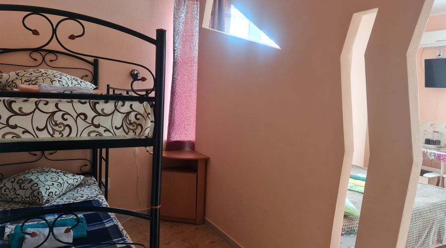 Стандарт 4-местный 1-комнатный с балконом