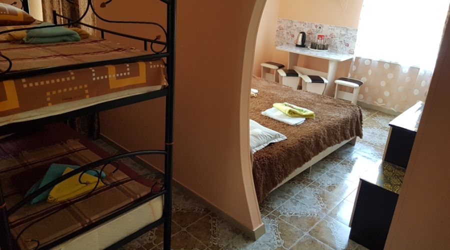 Стандарт 4-местный 1-комнатный без балкона