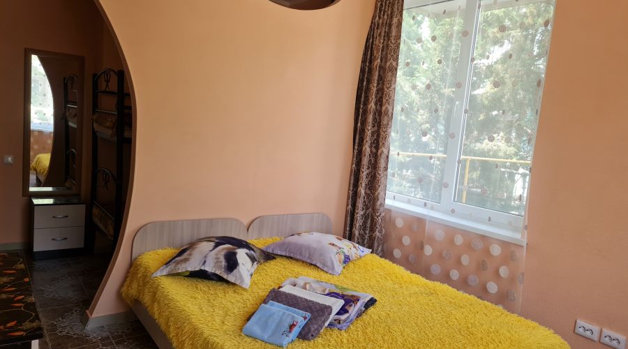 Стандарт 4-местный 1-комнатный без балкона