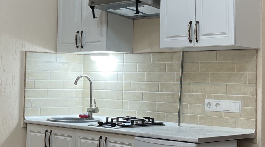 Полулюкс 3-местный с мини-кухней (вид во двор)