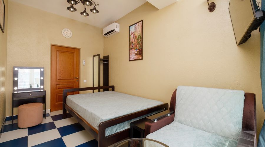 Апартаменты 3-местный с мини-кухней (море)