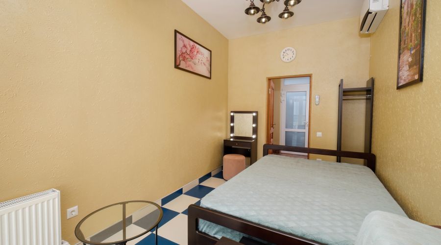 Апартаменты 3-местный с мини-кухней (море)