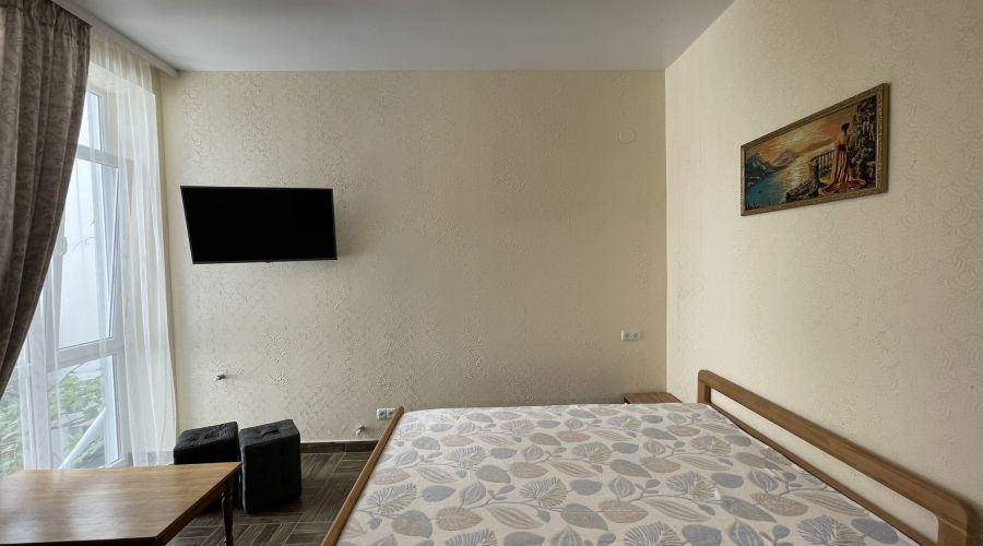 Полулюкс 2-местный (вид во двор)