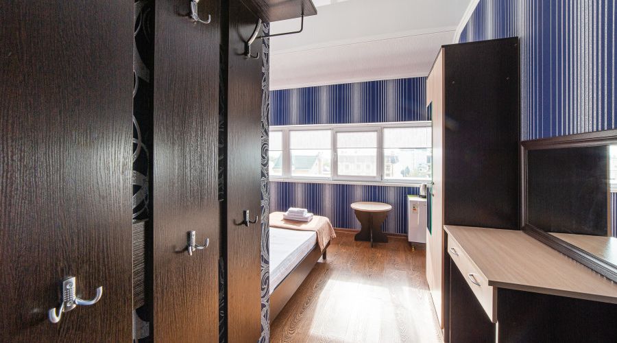 Полулюкс 4-местный полулюкс