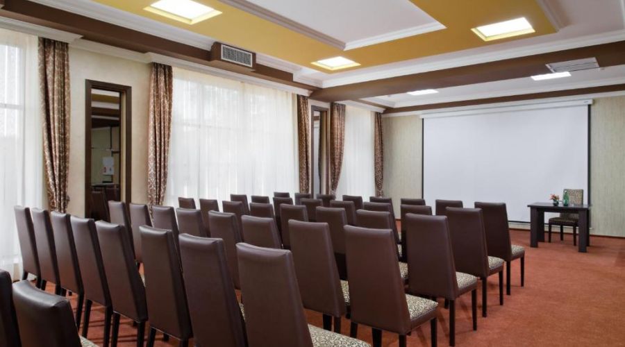 Конгресс-зал