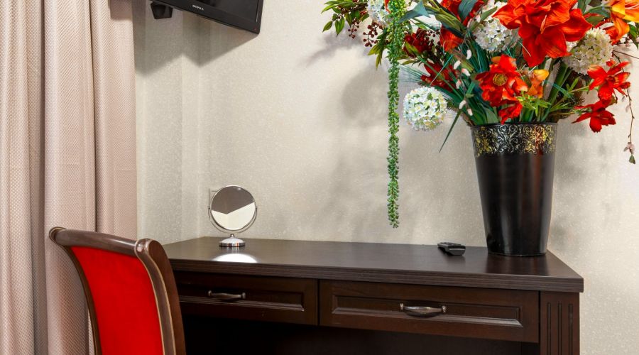 Люкс 4-местный с терассой