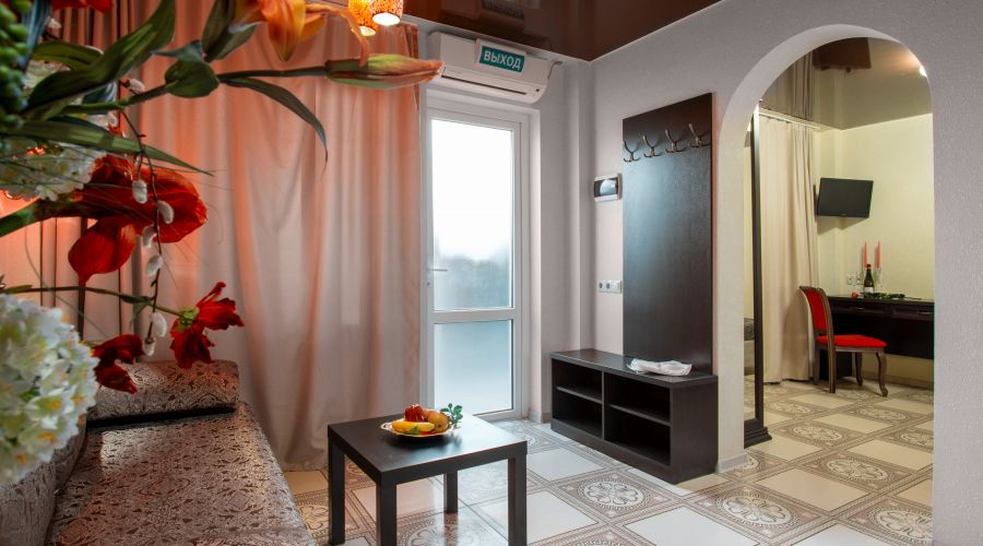 Люкс 4-местный с терассой