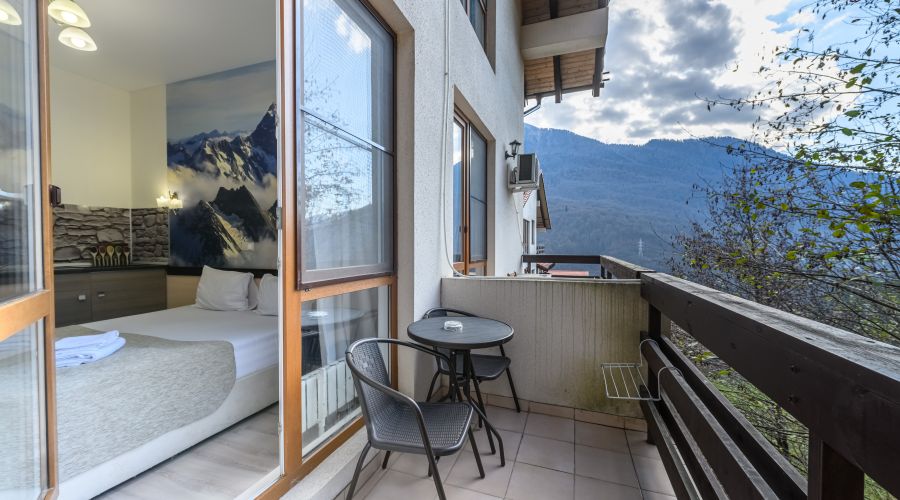 Студия Студия с балконом