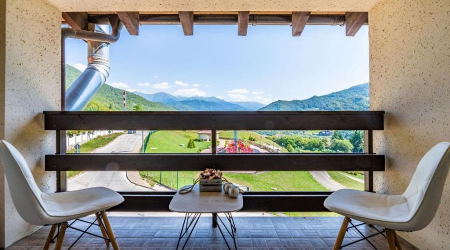 Люкс Семейный люкс с 2 спальнями и балконами