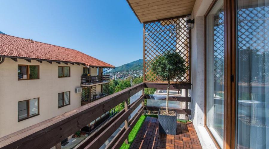 Люкс Люкс уютный с видовым балконом