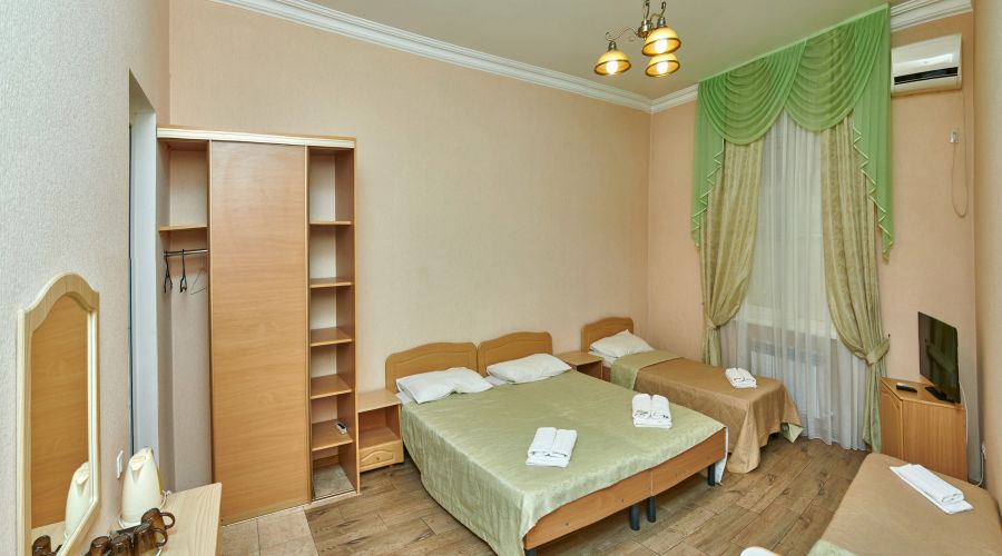 Стандарт Стандарт Семейный 4-местный