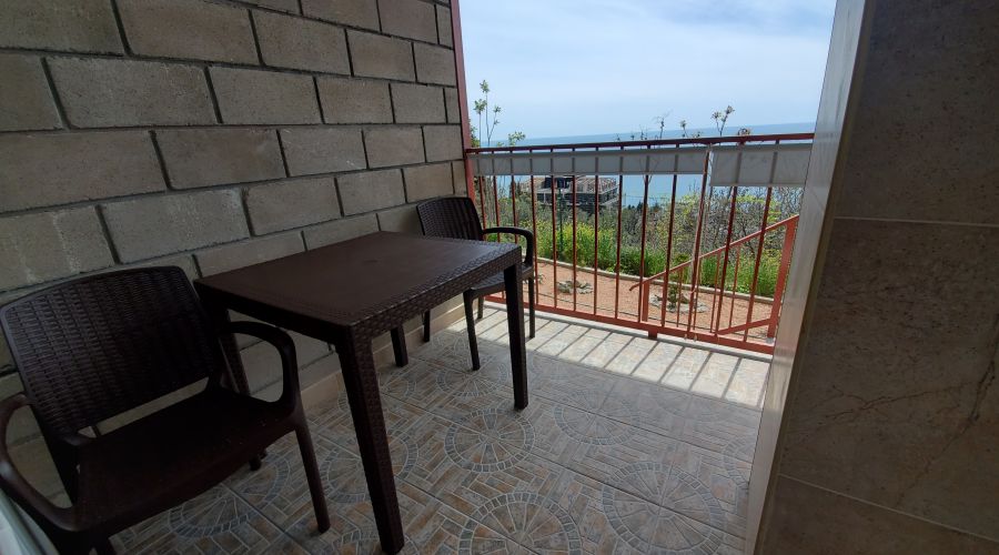 Люкс 2-местный 1-комнатный с отдельным входом