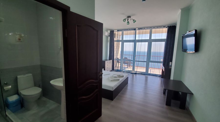 Люкс Улучшенный 5-местный 2-комнатный с мини-кухней