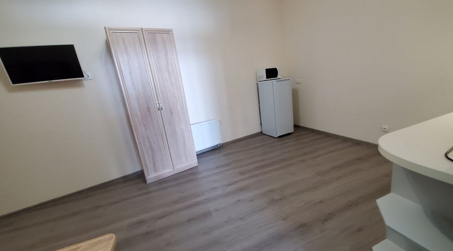 Люкс 4-местный 2-комнатный с отдельным входом и мини-кухней