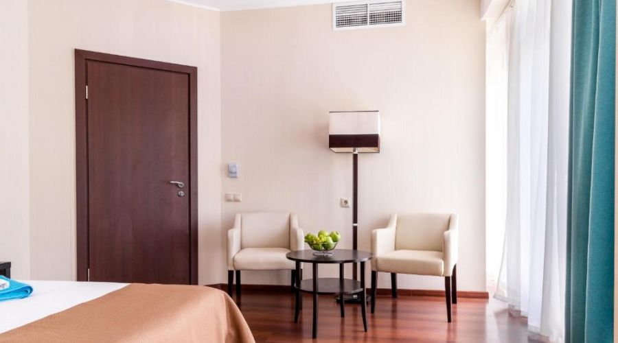 Семейный Семейный 2 комнатный