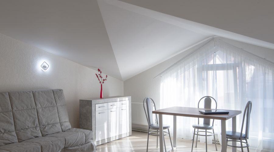 Апартаменты 4-местные Премиум №9 мансардный этаж