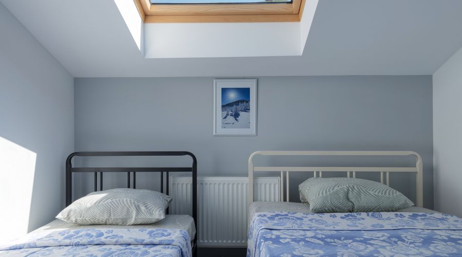 Апартаменты 5-местные Семейные №11 мансардный этаж