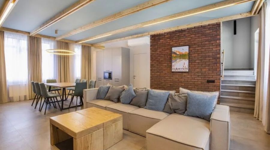 Стандарт Стандарт 10-местный 5 спальных комнат