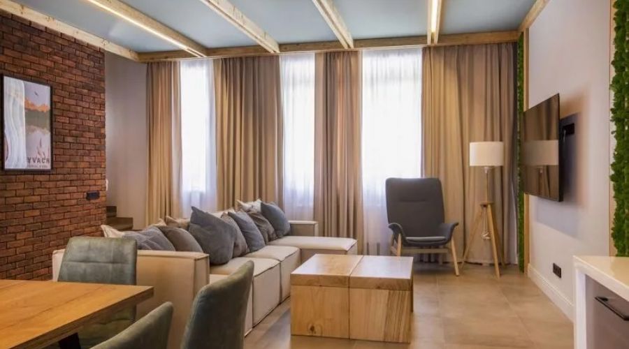 Стандарт Стандарт 10-местный 5 спальных комнат